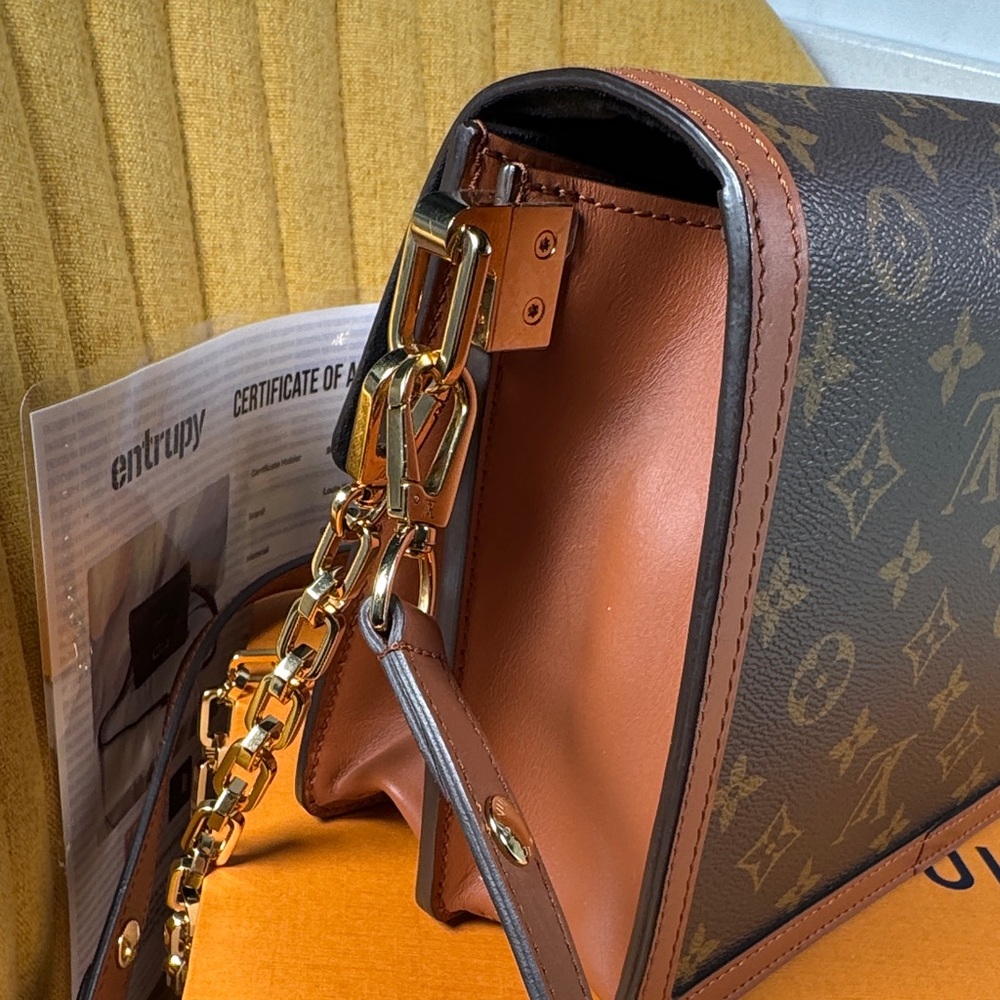 Louis Vuitton Brown Monogram Shoulder Bag - Picture 11 of 16